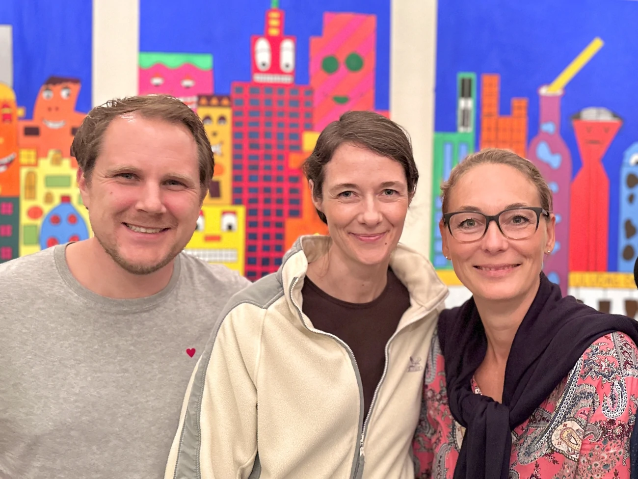 Das Bild zeigt drei der vier Vorsitzenden der Elternvertretung.