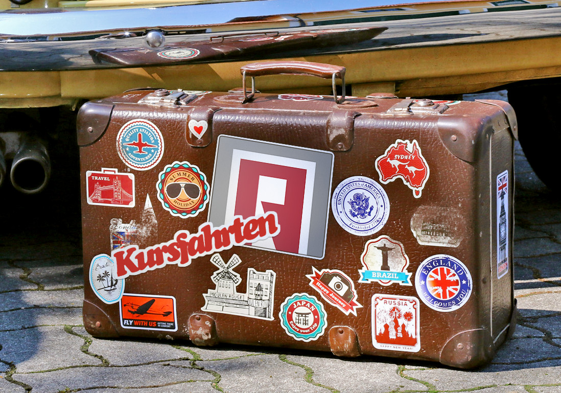 Das Bild zeigt einen altmodischen Koffer, beklebt mit Aufklebern aus der ganzen Welt und dem Logo des Rats.
